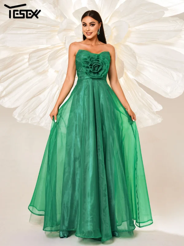 Green Prom Dress: Strapless A-Line Evening Gown for Parties