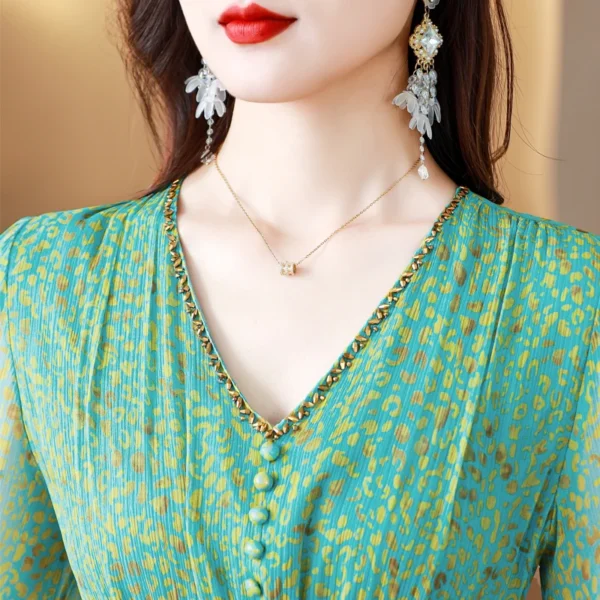Green Prom Dress: Elegant Floral Silk Summer Beach Dress 2024 - Image 6
