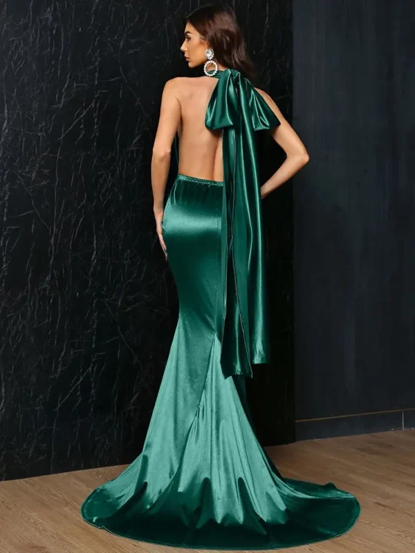 Green Prom Dress Satin Deep V-Neck Backless Halter Evening Gown - Image 2