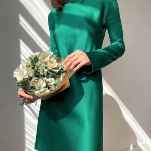 Elegant Green Prom Dress Satin A-Line Mini Flare Sleeve Party Dress