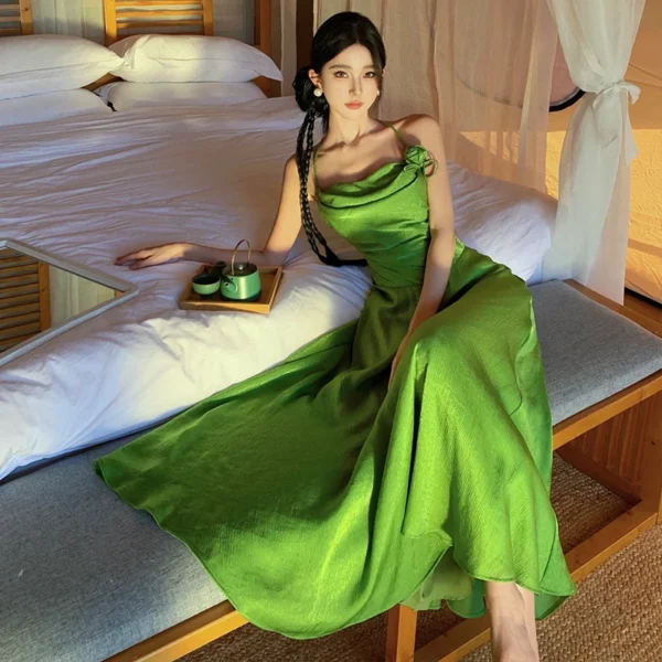 Green Sleeveless Pleated Halter Bandage Long Dress Evening Party - Image 4