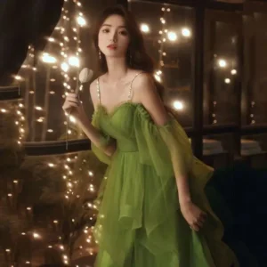 Luxury Green Prom Dress Ruffle Mid-Calf Princess Ball Gown