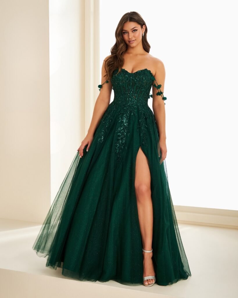 The Complete Guide to Green Prom Dresses